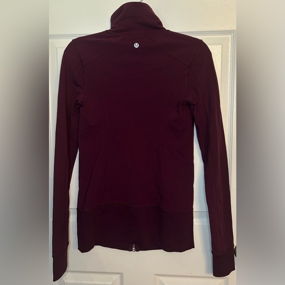 LULULEMON Nice Asana Jacket- Plum/ Size 6 - Picture 4 of 9